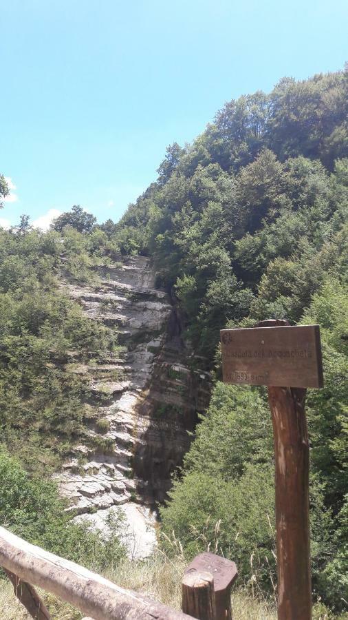 Hotel Acquacheta Valtancoli San Benedetto in Alpe Zewnętrze zdjęcie